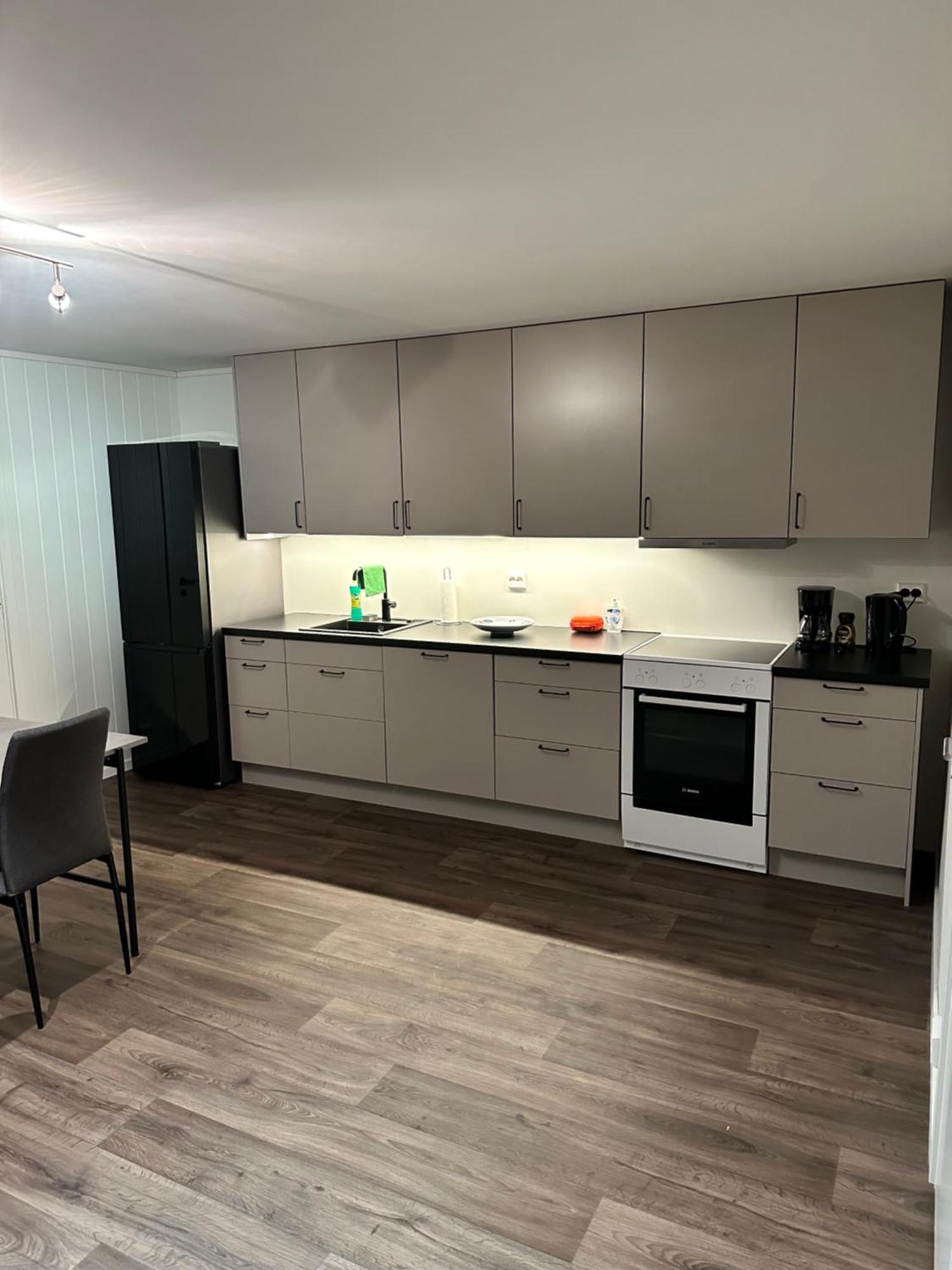 Your Home Away From Home, Apartment 2 ทรอมโซ ภายนอก รูปภาพ